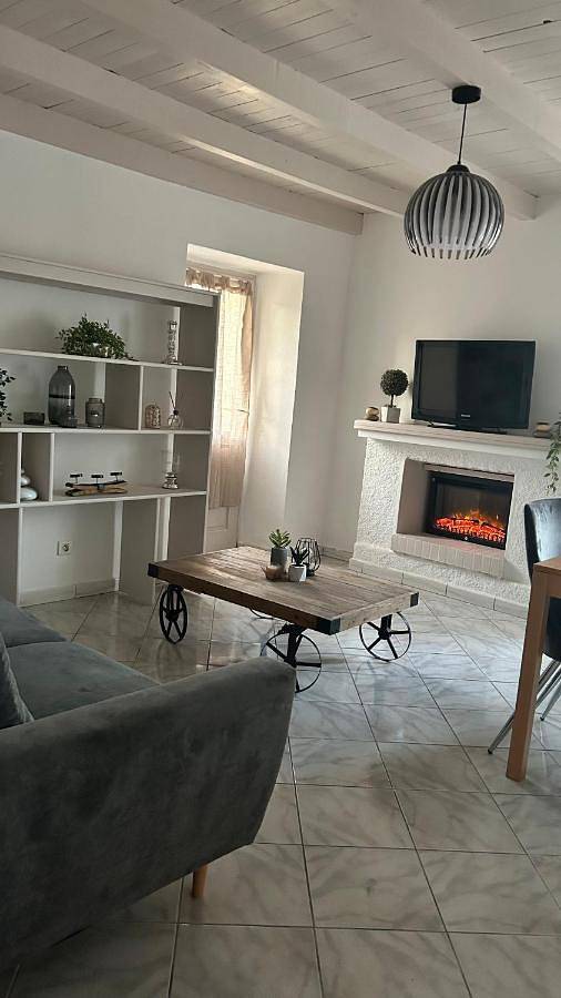 Appartement entier, Casa Ghjuvanna 2 chambres in Prunelli-di-Fiumorbo, Parc naturel régional de Corse