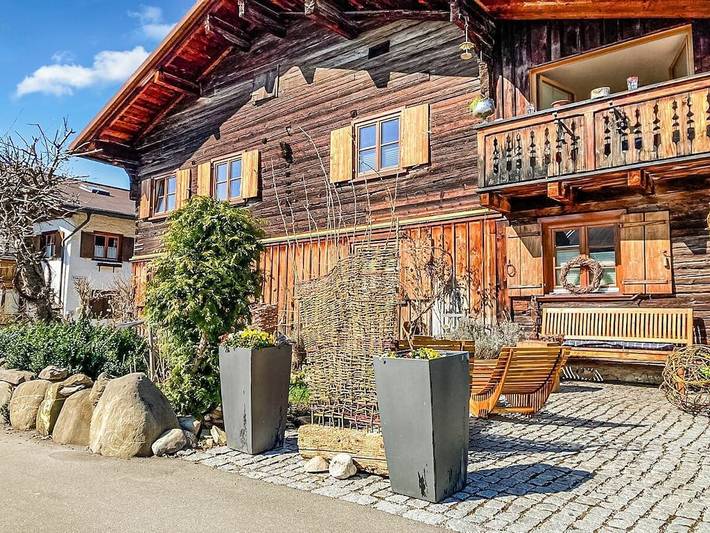 Ferienhaus für 4 Personen, mit Terrasse und Garten sowie Sauna in Waltenhofen
