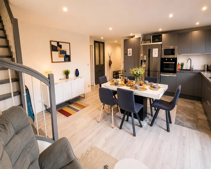 Apartamento de vacaciones para 6 personas, con terraza y jacuzzi - 1