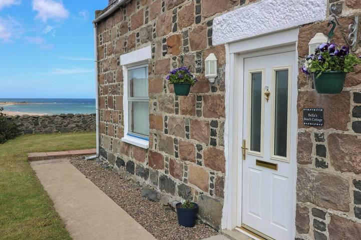 Glamping for 6 people, with garden, with pets in Aberdeenshire