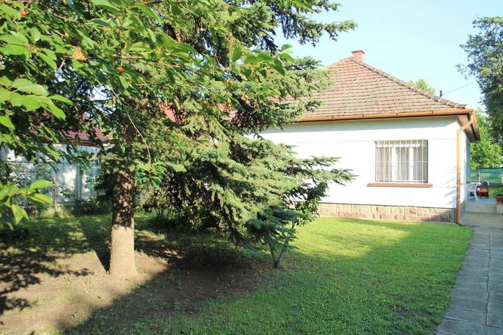 Ferienhaus für 5 Personen, mit Garten und Ausblick in Siofok - 2