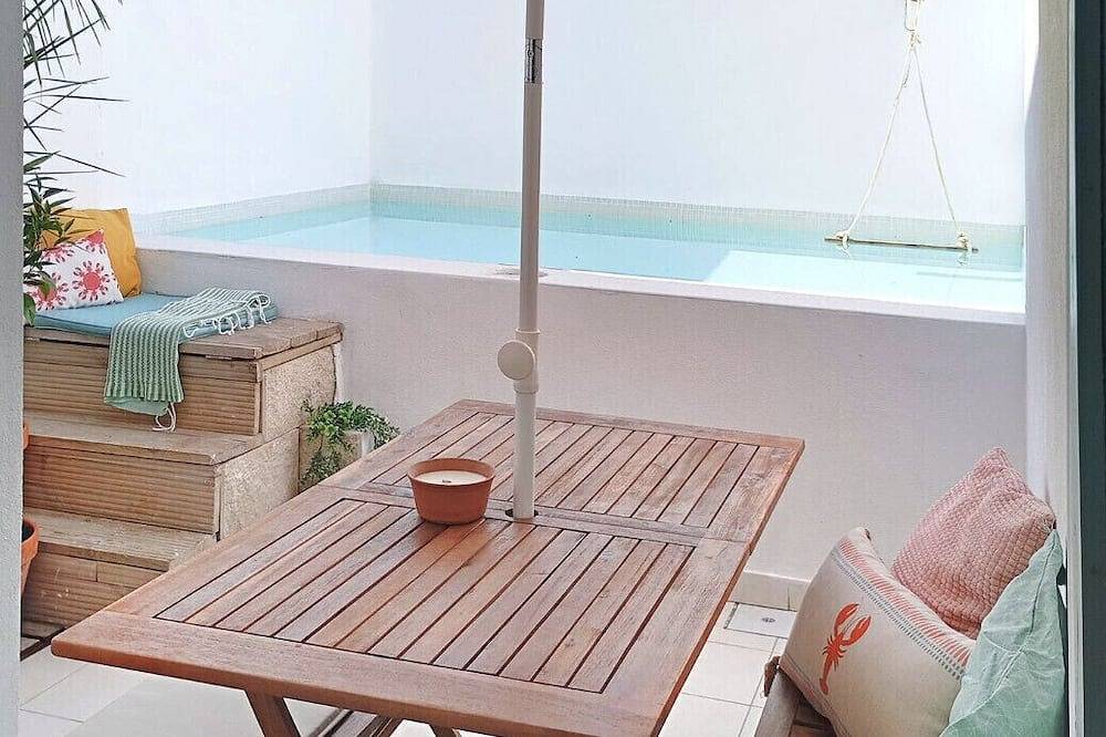 Pêra White Patio – Small Space, Private Pool, Big Charm in Pêra, Alcantarilha e Pêra