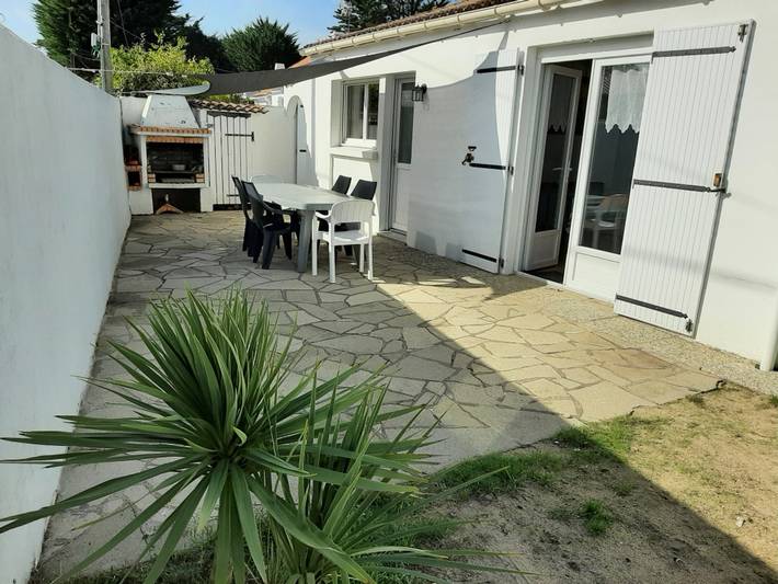 Location de vacances pour 7 personnes, avec terrasse à L'Épine