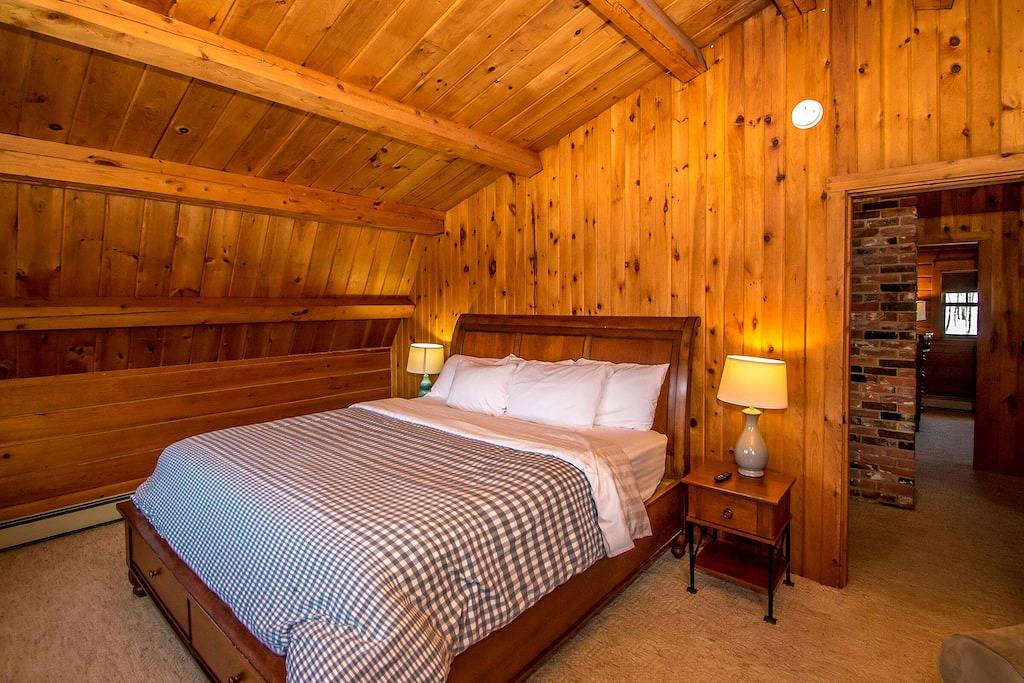 Log Home Mit Blick auf Black Mountain - Storyland Minuten entfernt Hunde willkommen in Jackson (NH), White Mountain National Forest