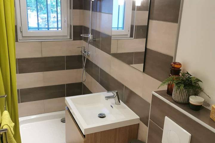Villa Provençale, Privater Pool und Jacuzzi in Le Luc, Draguignan Region