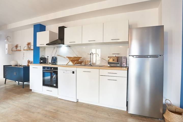 Apartamento entero, Le Carcassonne - 2Br A/C across les Halles in Béziers, Costa mediterránea (Francia)