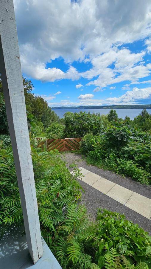 Gîte pour 4 personnes, avec vue ainsi que vue sur le lac et balcon à Saguenay - 4