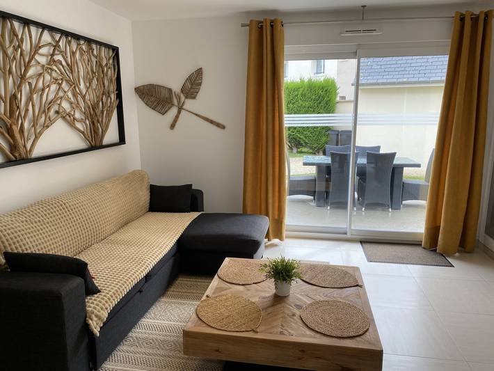 Gîte pour 6 personnes, avec terrasse et jardin à Port-en-Bessin-Huppain - 3