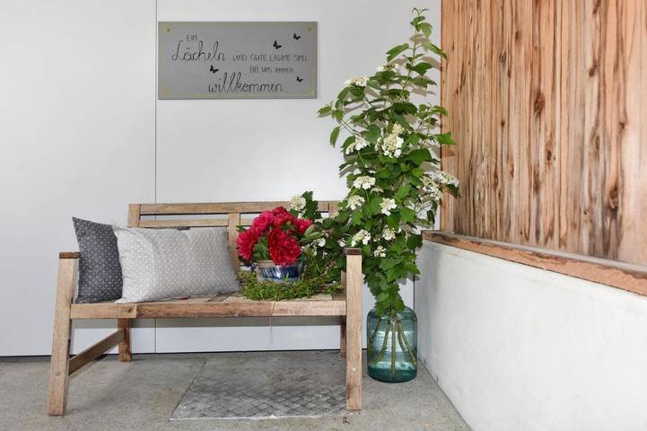 Ferienwohnung für 5 Personen, mit Balkon und Terrasse sowie Garten und Ausblick in Alberschwende - 2