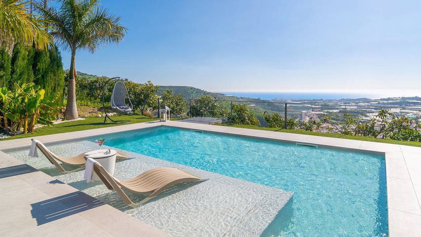 Casa rural para 6 personas, con Balcón/Terraza y Piscina en Algarrobo