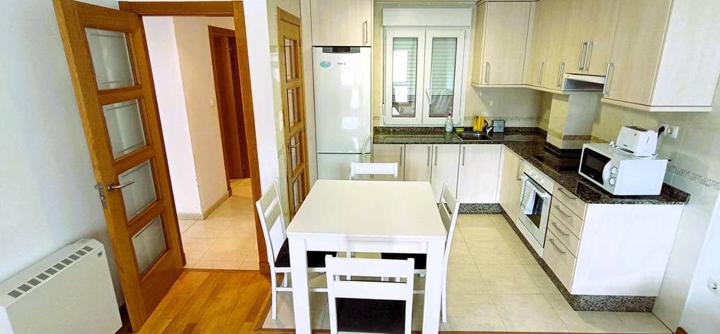 Gîte pour 4 personnes, avec Terrasse et Vue à Cervo (Espagne) - 2
