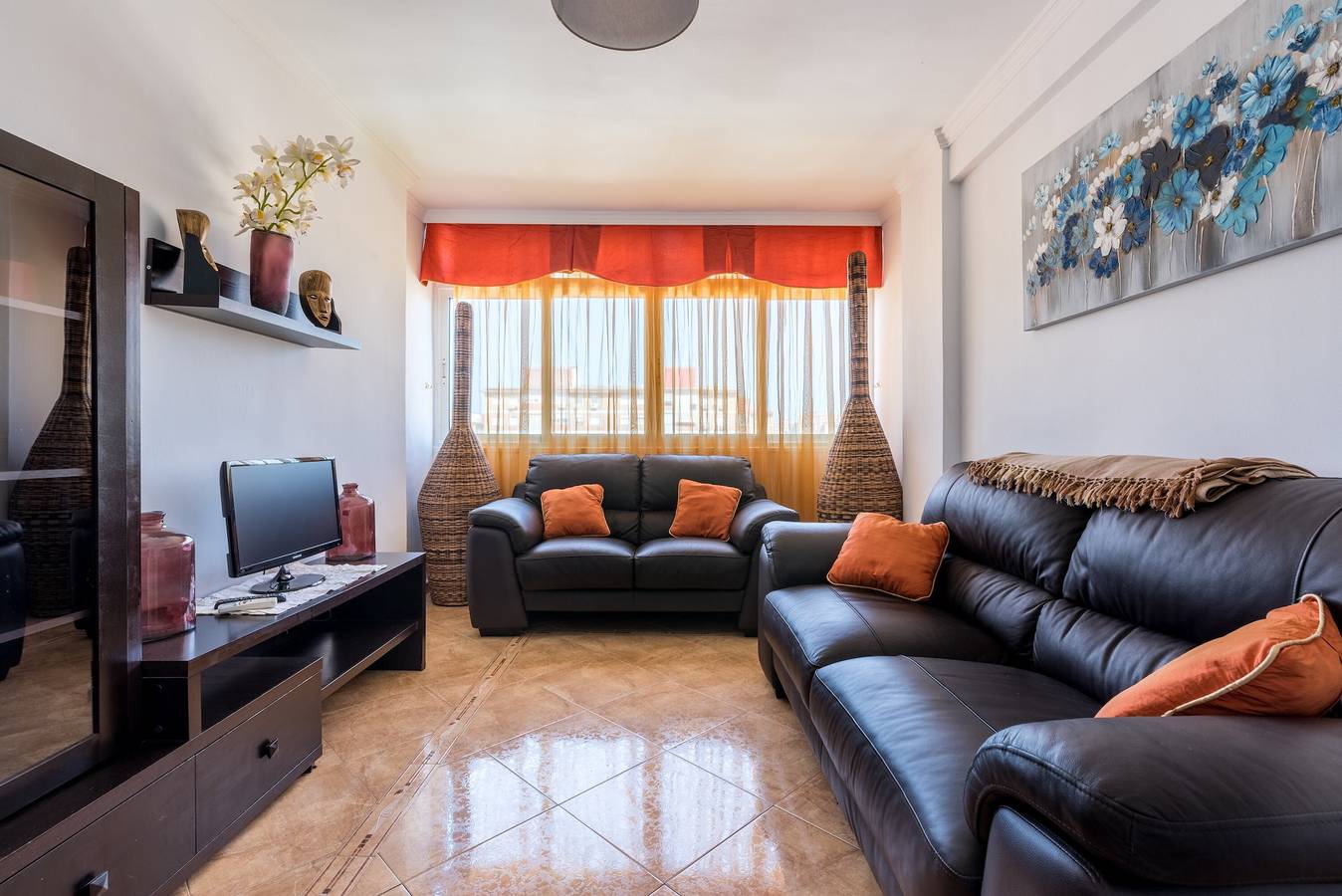 Hel lejlighed, Apartment "Mariam" In Central Location Close to Beach with Air Conditioning & Wi-Fi in Carretera de Cádiz, Malaga