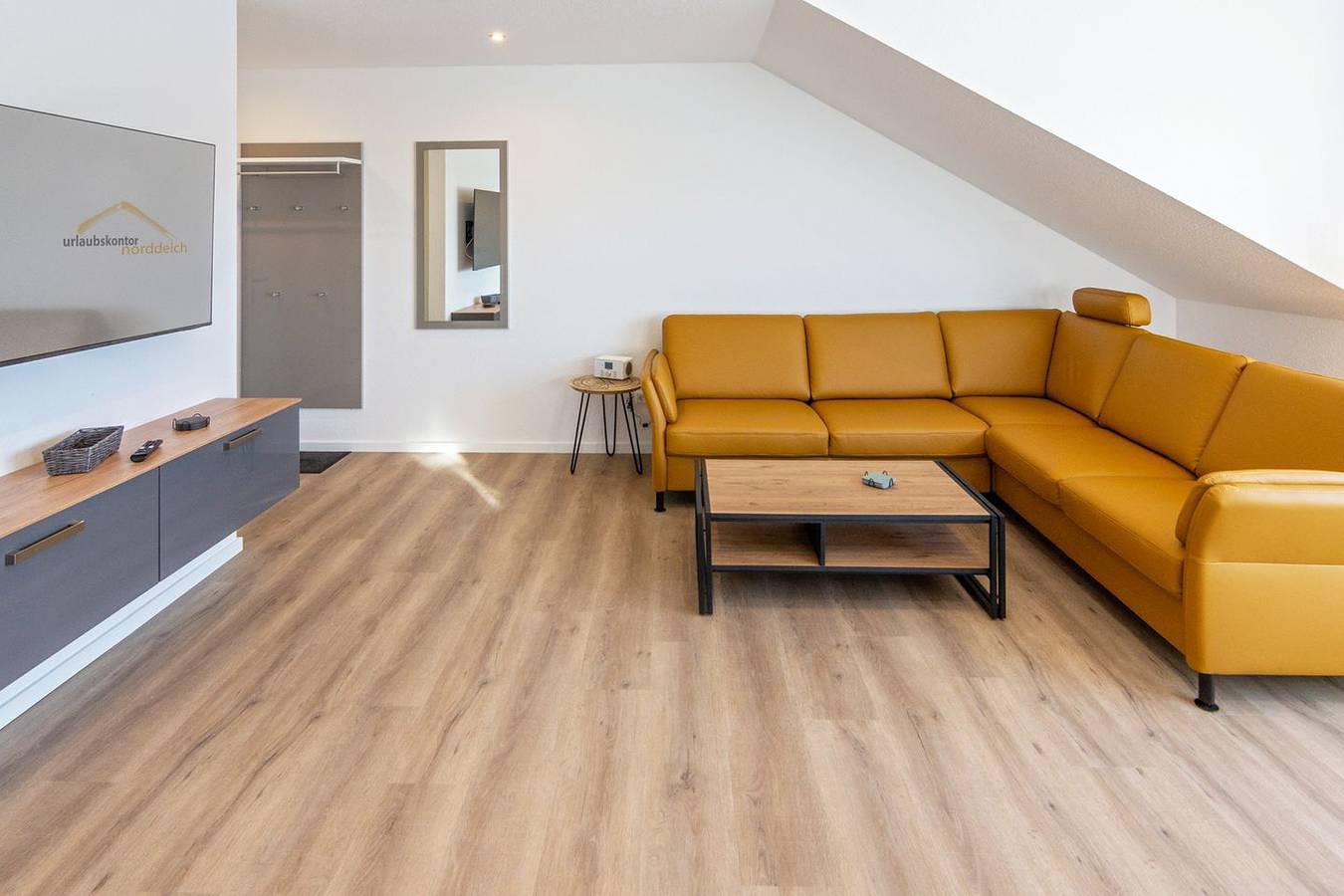 Ganze Wohnung, Neubau 2025 unmittelbar am Deich und Hafen. in Norddeich, Norden und Umgebung