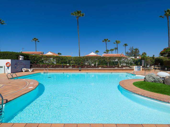 Bungalow para 3 personas, con piscina y jardín en Gran Canaria