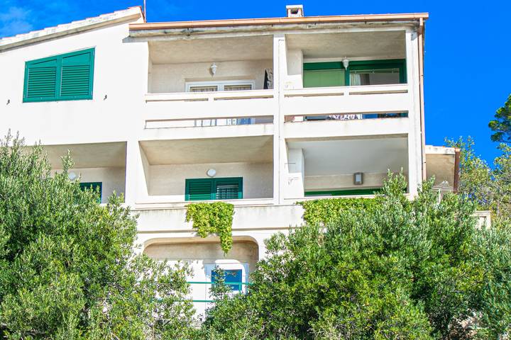 Gîte pour 6 personnes, avec balcon/terrasse à Brela - 2