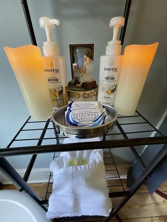 Bed And Breakfast for 2 Guests in North Carolina, USA