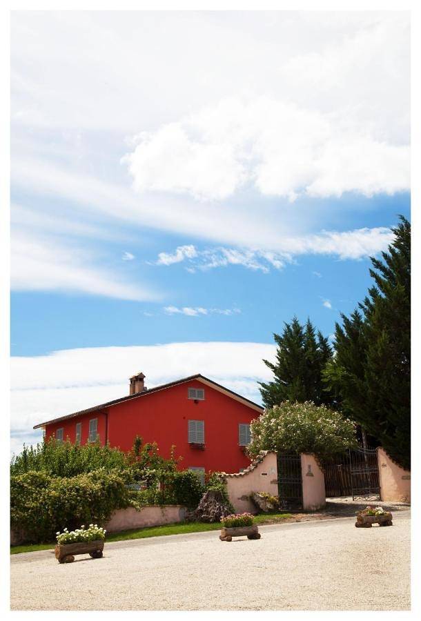 Agriturismo Rosso di Sera in Cugnoli, Gran Sasso