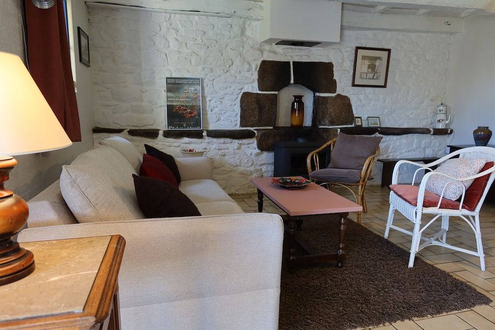 Originalhaus im Tal von Lié in Plouguenast, Côtes-d'Armor