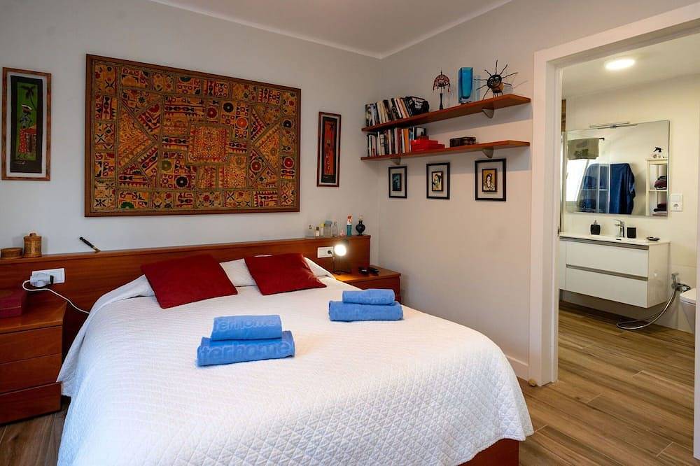Entire apartment, Beautiful apartment for 6 guests with Wifi, Tv and terrace in Premià de Dalt, Costa del Maresme