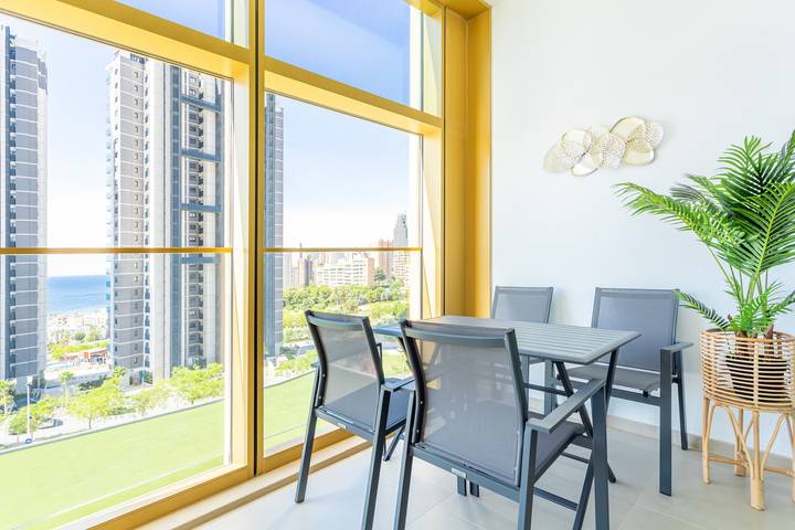Apartament wakacyjny dla 4 osób, z widok na ocean i basen oraz ogród, Dla rodziny w Benidorm