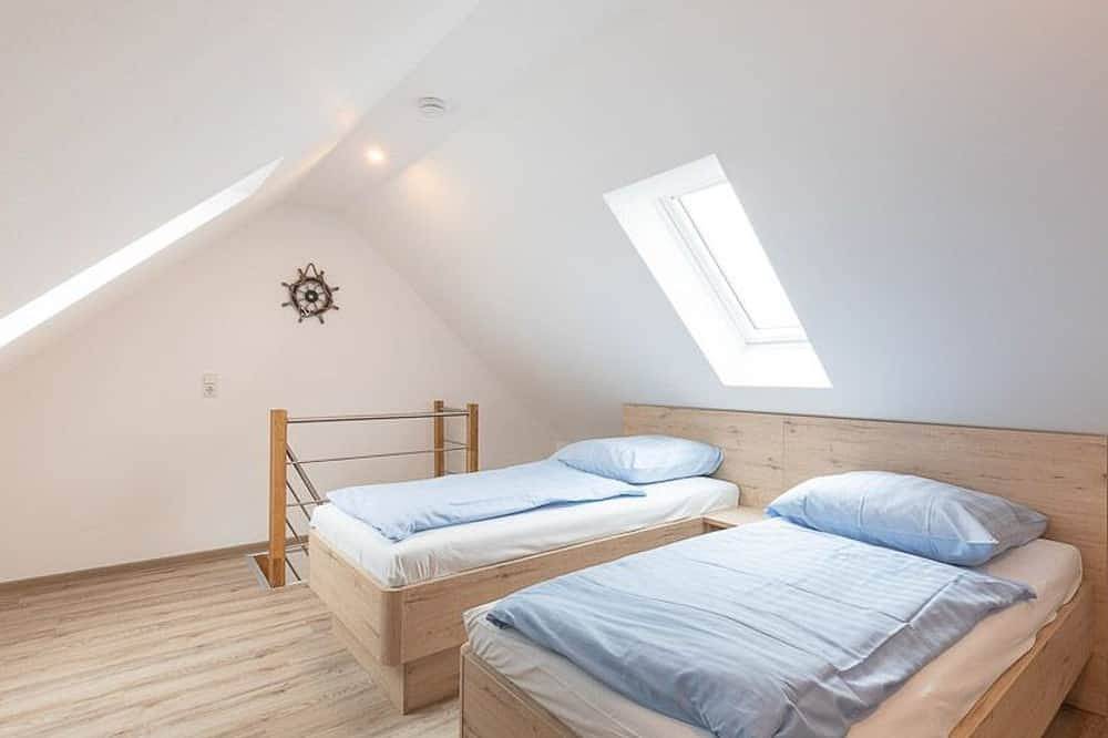 Ferienwohnung Heuboden - Reiterhof Gründeich in Holtgast, Nordseeküste