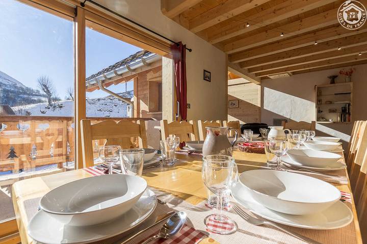 Gîte pour 11 personnes, avec Terrasse