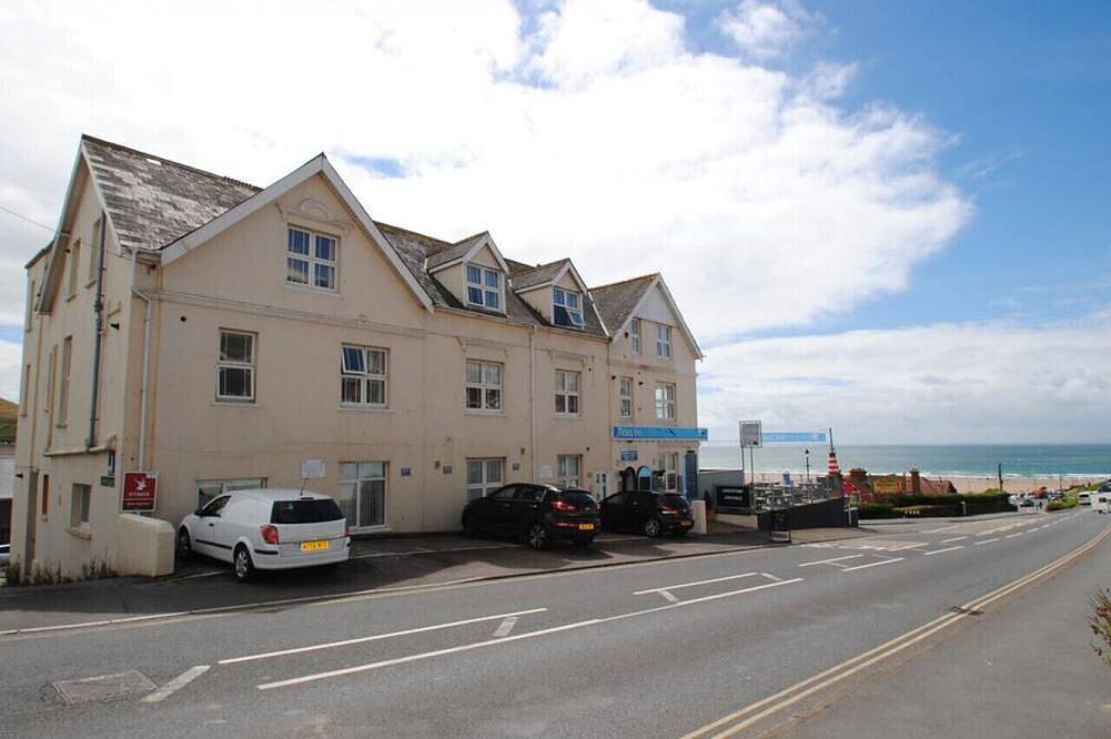 Entire apartment, Seablue Loft - One Bedroom Apartment, Sleeps 2 in Woolacombe, Devon