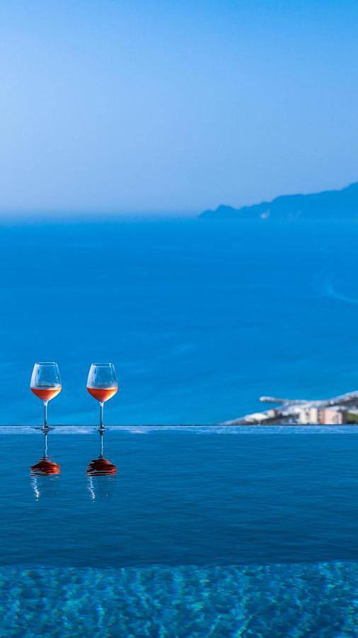 Agriturismo per 2 persone, con Idromassaggio e Giardino nonché Piscina e Panorama a Comune di Lavagna