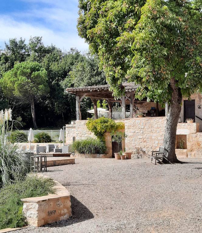 Chambre d’hôte pour 2 personnes, avec jardin ainsi que piscine et jacuzzi dans le Tarn - 3