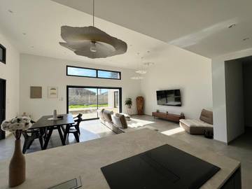 Cottage pour 8 personnes, avec jardin à Saint-Marcel-lès-Valence