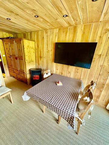 Gîte pour 4 personnes, avec terrasse dans Saint-Étienne-en-Dévoluy