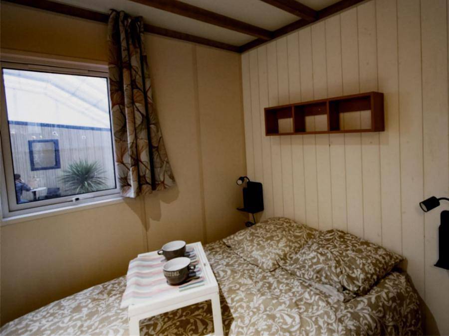 Camping Paradis La Marmotte - Chalet 2 personnes - 1 Confort in Mérens-les-Vals, Pyrénées