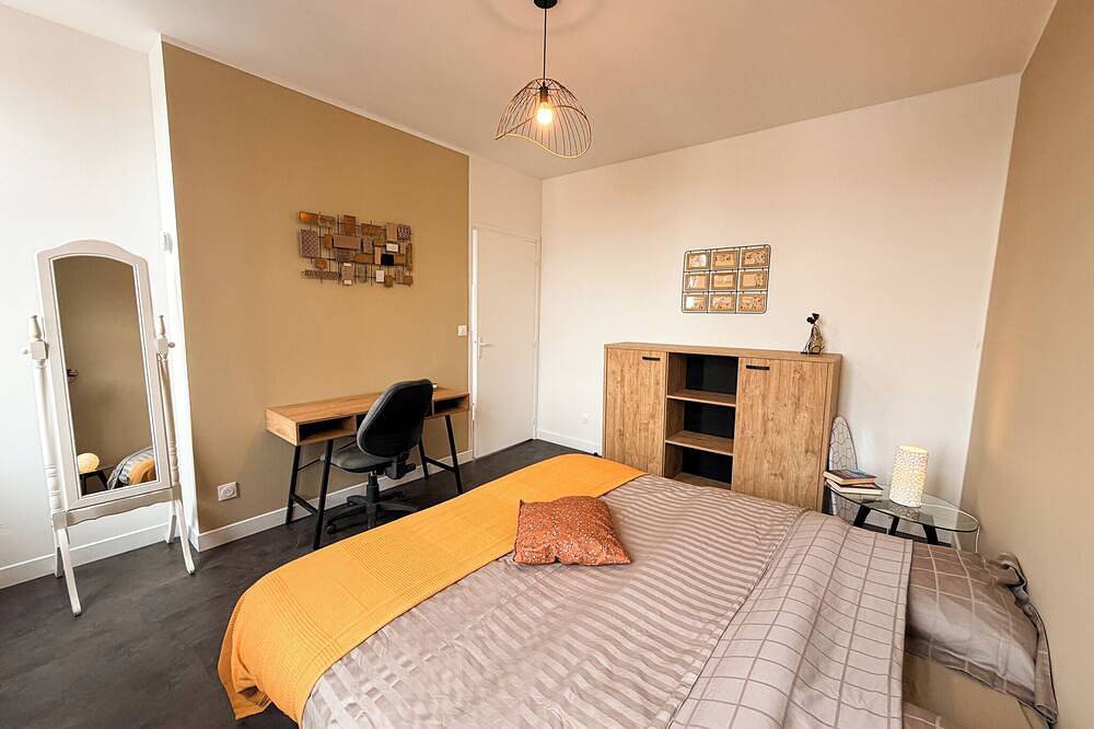 Ganze Wohnung, Le marais - 1 bedroom apartment in Sin-le-Noble, Département Nord