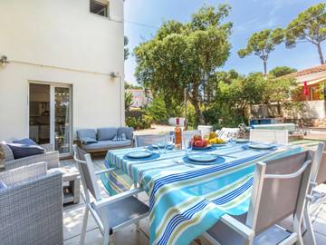 Villa for 7 People in Palafrugell, Lower Empordà, Photo 4