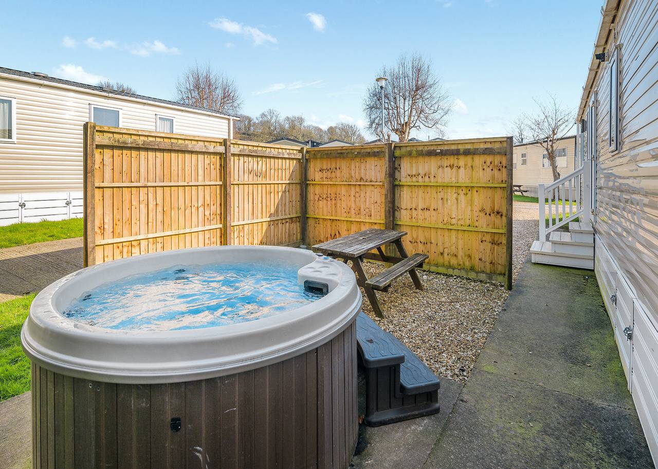 Signature Three Bedroom in Rodney Stoke, Somerset