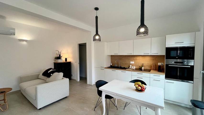 Appartement de vacances pour 4 personnes, avec jardin