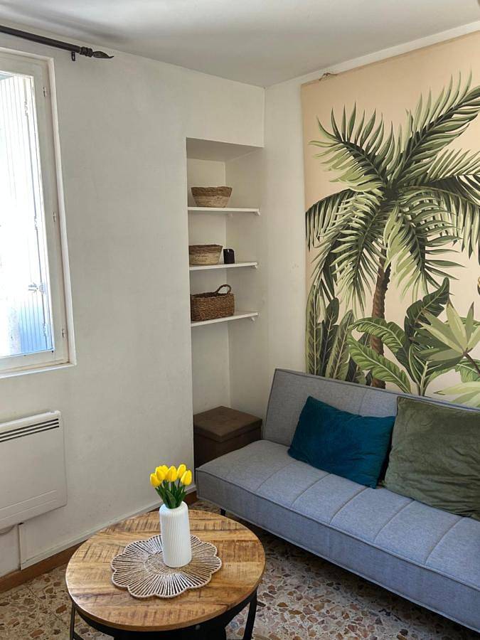 Gîte pour 4 personnes, avec Balcon et Terrasse dans Office De Tourisme Corbieres Minervois