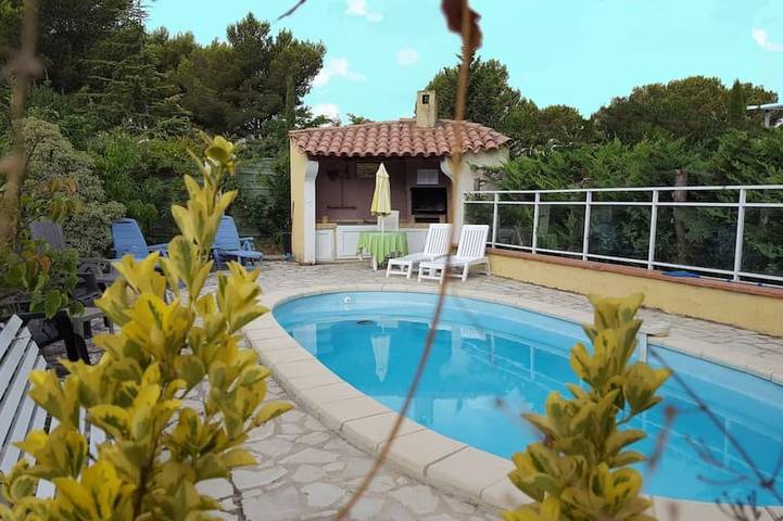 Maison de vacances pour 4 personnes, avec piscine et terrasse