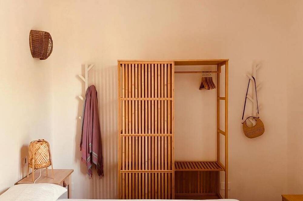 Remare - 1 Bedroom Apartment with Terrace and Enchanting Sea View in Favignana Stadt, Favignana