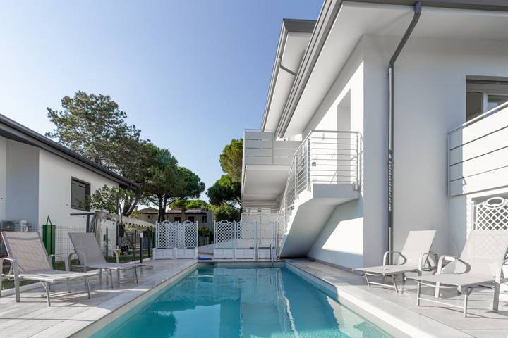 Ferienwohnung für 8 Personen, mit Balkon/Terrasse in Bibione - 3