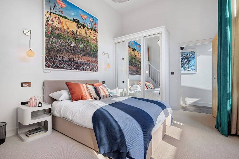 The Wivenhoe Hideaway - Luxury Cottages in Wivenhoe, Colchester
