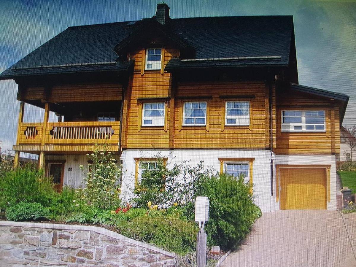 Four-Bedroom House in Sehmatal, Erzgebirge