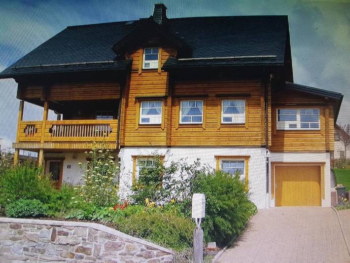 Ferienhaus für 10 Personen, mit Sauna und Whirlpool sowie Garten im Erzgebirge - 2