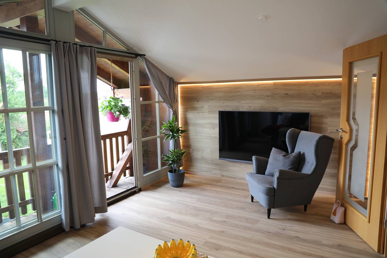 Ganze Ferienwohnung, Ferienwohnungen Rucker - Ferienwohnung mit separaten Schlafzimmer und Terrasse, 40 qm in Aschau (Chiemgau), Aschau im Chiemgau
