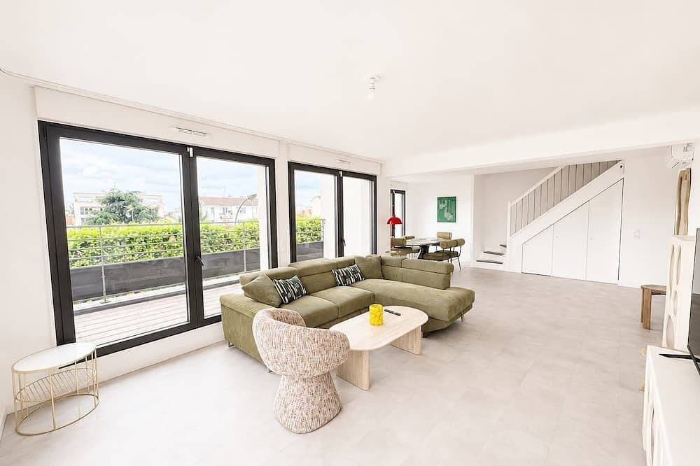 Ganze Wohnung, Appartement 2 chambres avec terrasse a Courbevoie in Courbevoie, Hauts-de-Seine
