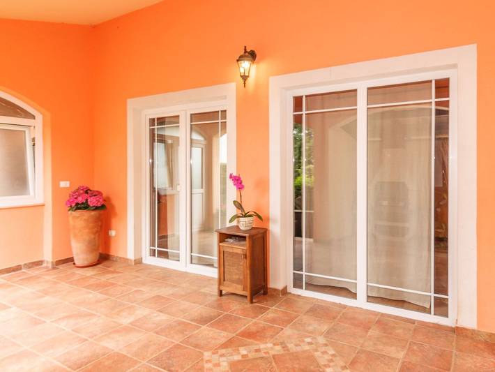 Ferienhaus für 6 Personen, mit Garten und Terrasse sowie Pool, kinderfreundlich in Peroj - 3