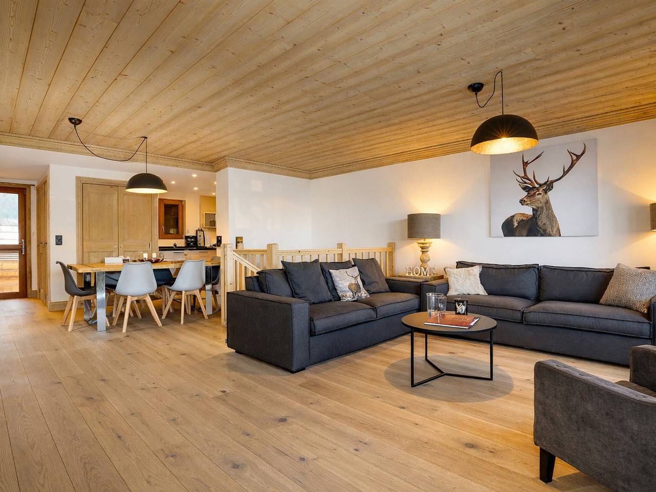 Apartamento entero, Magnífico dúplex en Courchevel - 3 habitaciones, estacionamiento, Wifi in Courchevel 1650 (Moriond), Saint-Bon-Tarentaise