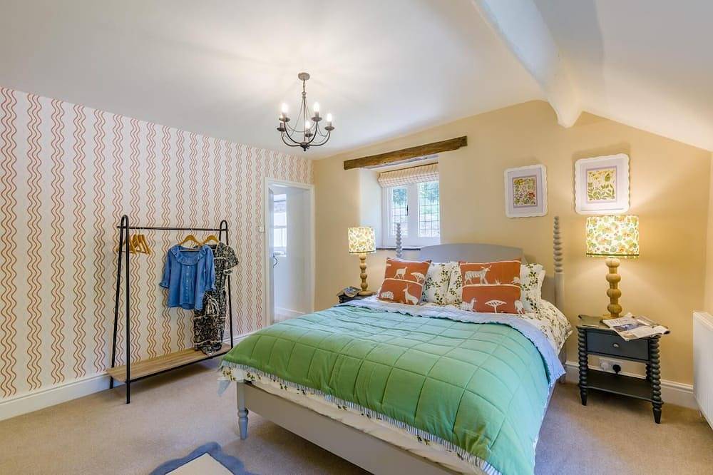 2 Bed in Glossop (oc-h43766) in Derbyshire