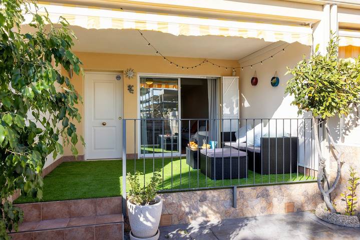 Casa rural para 8 personas, con piscina y jardín, Familias con niños en Creixell - 4
