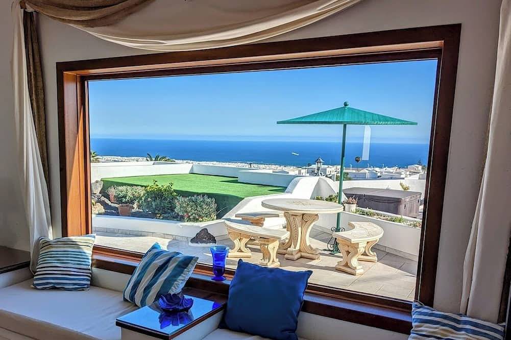 Encantadora villa de 3 camas para niños con fabulosas vistas al mar, jacuzzi y aire acondicionado in Guime, San Bartolomé